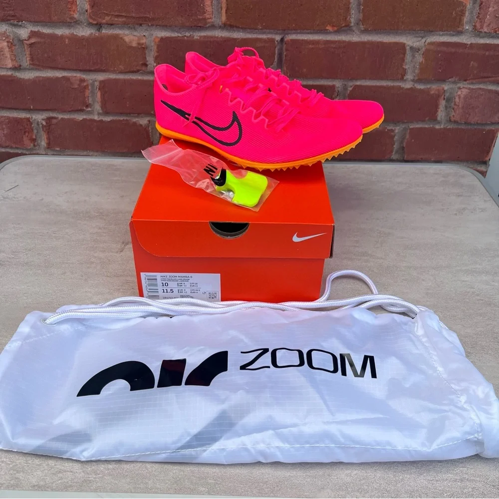 Nike Zoom Mamba 6 Hyper Pink &‎ Rose /Black Laser Orange men’s Track Shoes